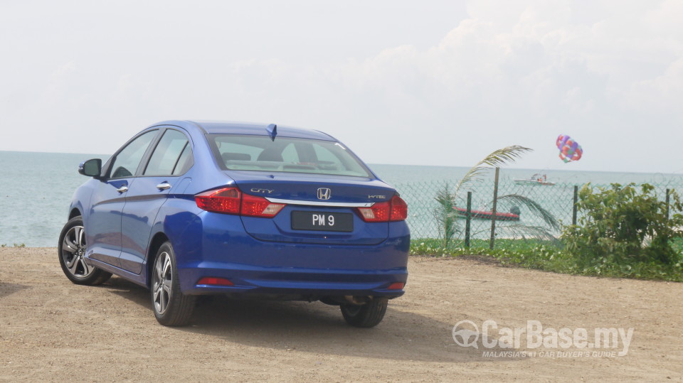 Honda City GM6 (2014) Exterior