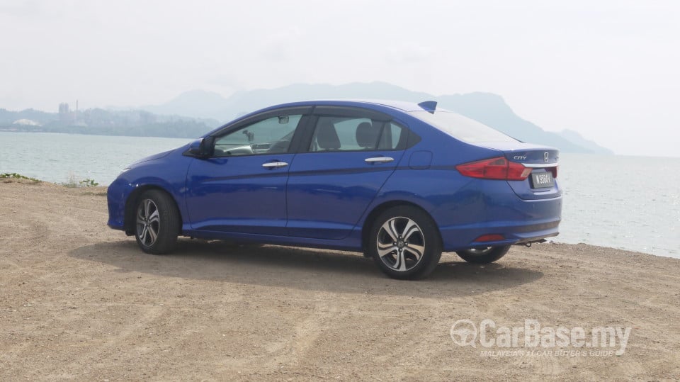 Honda City GM6 (2014) Exterior