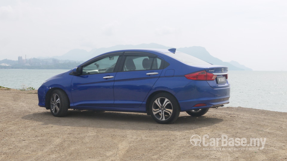 Honda City GM6 (2014) Exterior