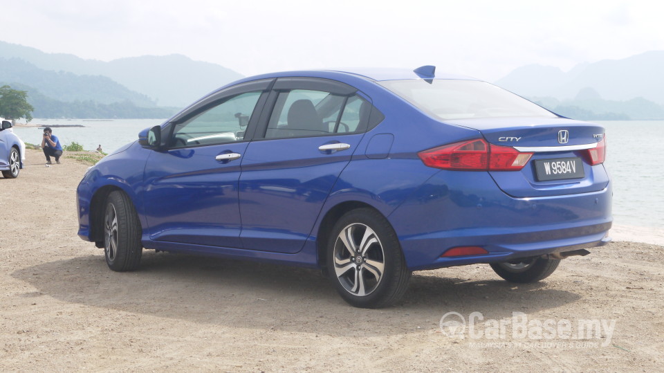 Honda City GM6 (2014) Exterior