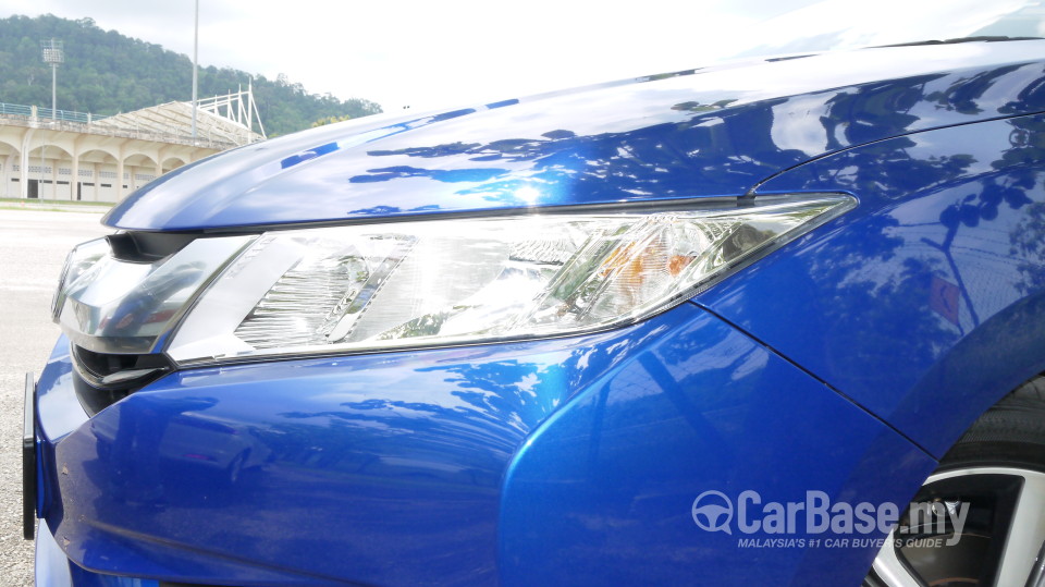 Honda City GM6 (2014) Exterior