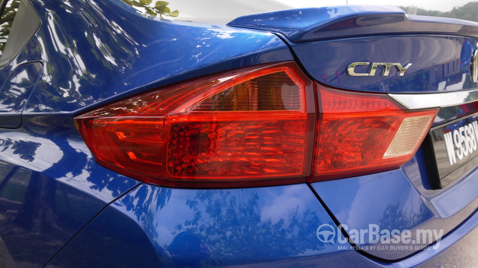 Honda City GM6 (2014) Exterior