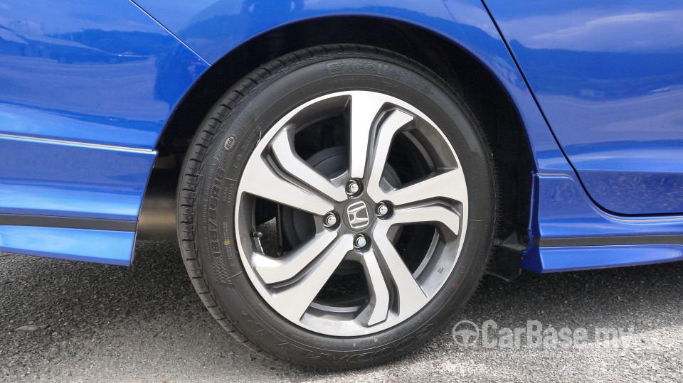 Honda City GM6 (2014) Exterior