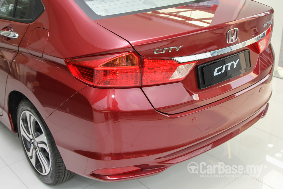 Honda City GM6 (2014) Exterior