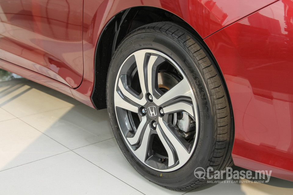 Honda City GM6 (2014) Exterior