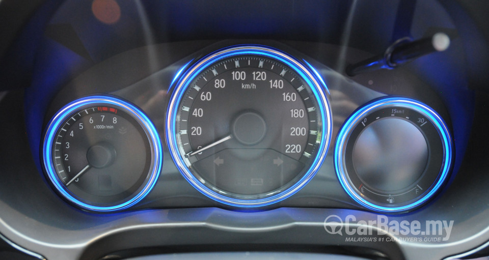 Honda City GM6 (2014) Interior