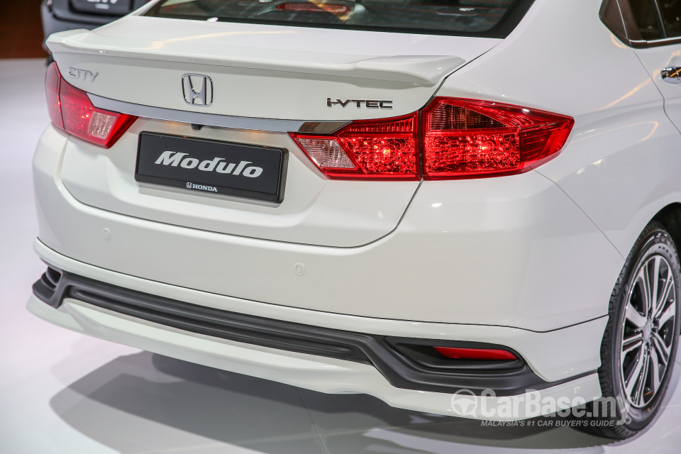 Honda City GM6 Facelift (2017) Exterior