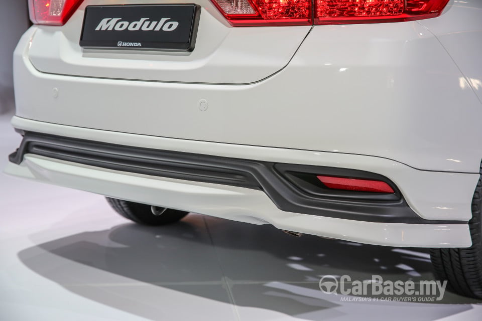 Honda City GM6 Facelift (2017) Exterior