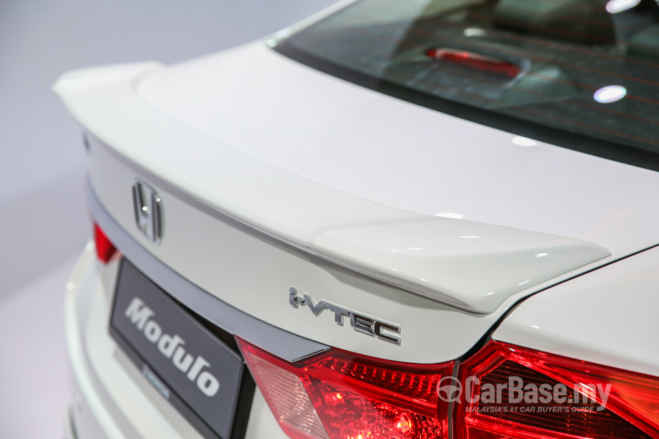 Honda City GM6 Facelift (2017) Exterior