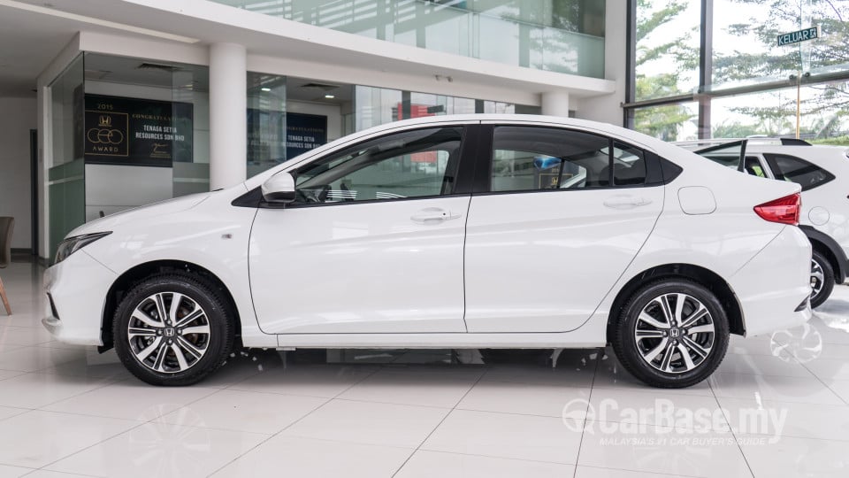 Honda City GM6 Facelift (2017) Exterior