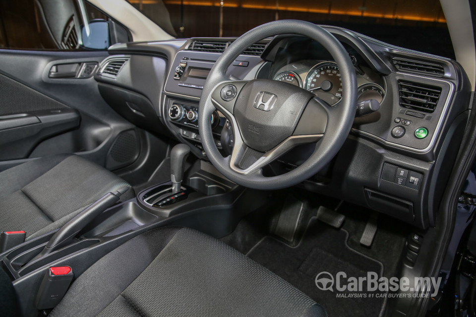 Honda City GM6 Facelift (2017) Interior