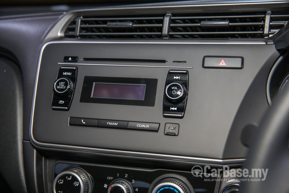 Honda City GM6 Facelift (2017) Interior