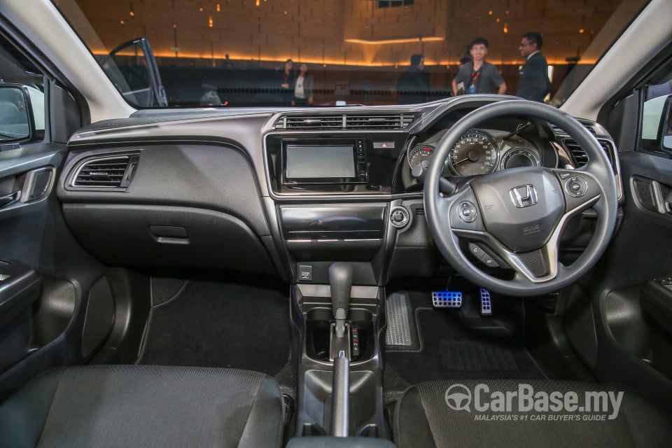 Honda City GM6 Facelift (2017) Interior