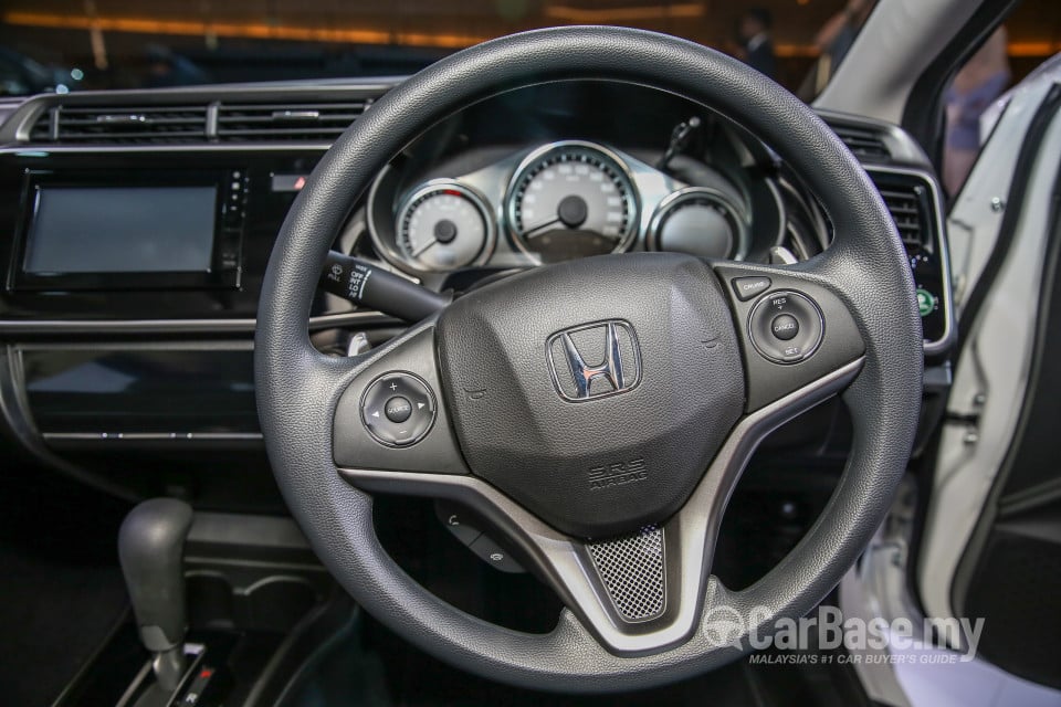 Honda City GM6 Facelift (2017) Interior