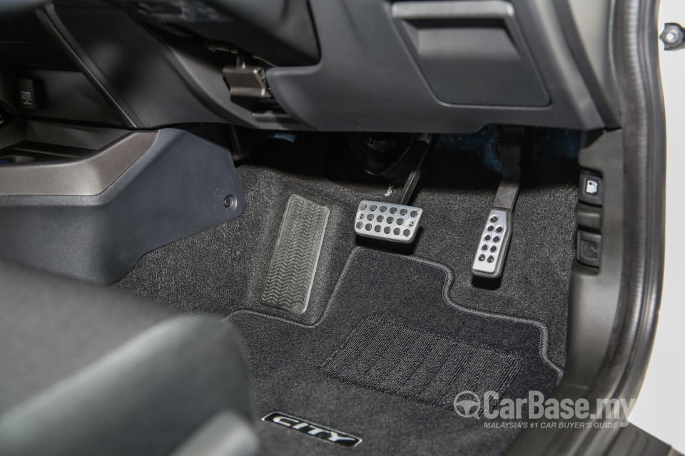 Honda City GM6 Facelift (2017) Interior