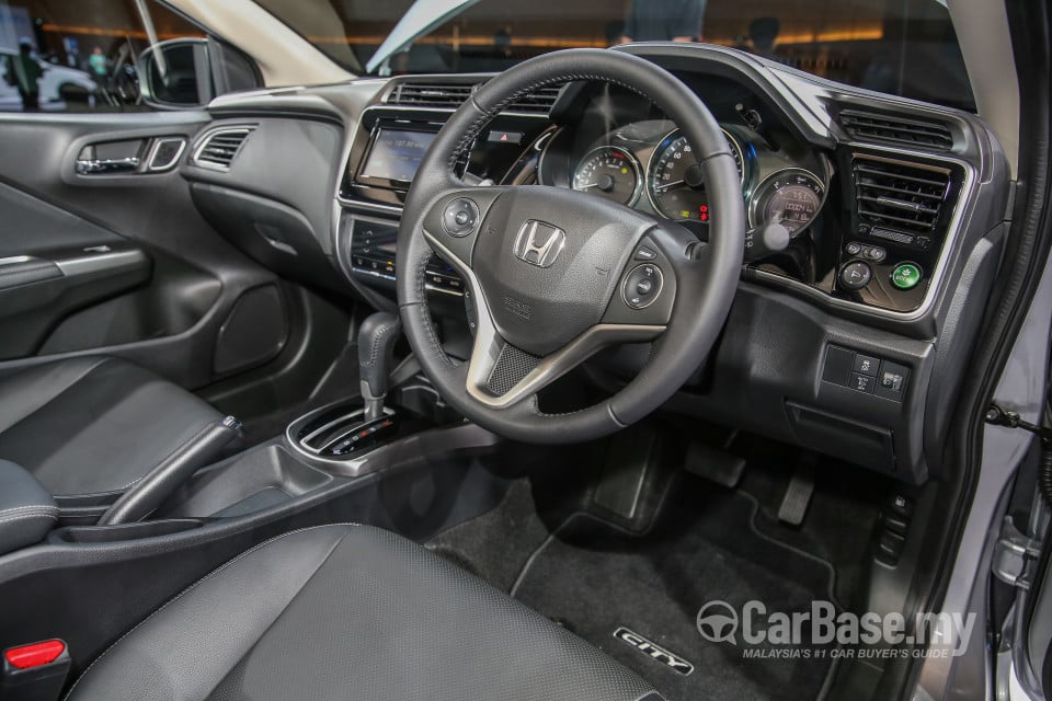 Honda City GM6 Facelift (2017) Interior