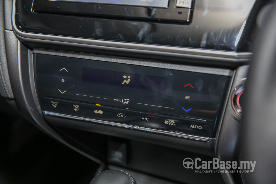 Honda City GM6 Facelift (2017) Interior