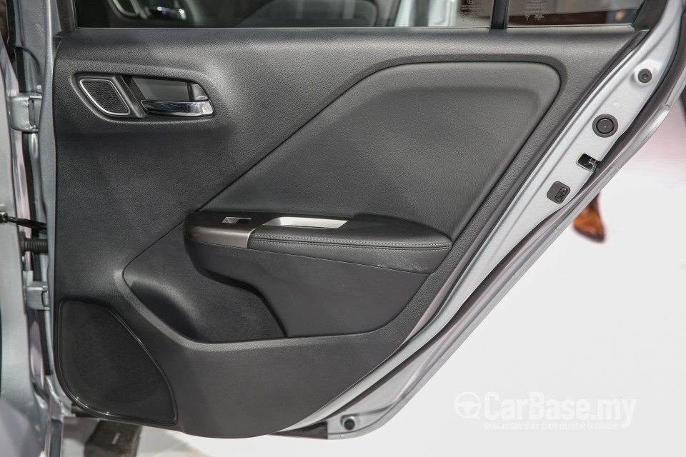 Honda City GM6 Facelift (2017) Interior