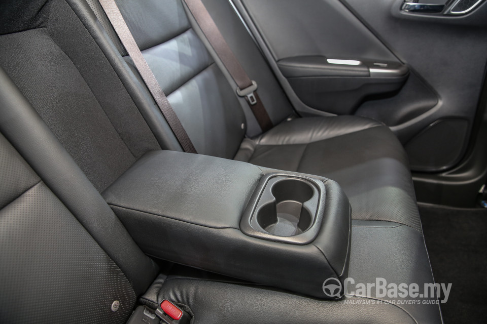 Honda City GM6 Facelift (2017) Interior