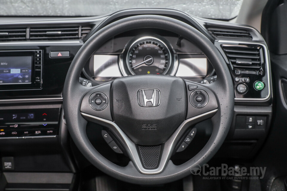 Honda Civic FC (2016) Interior