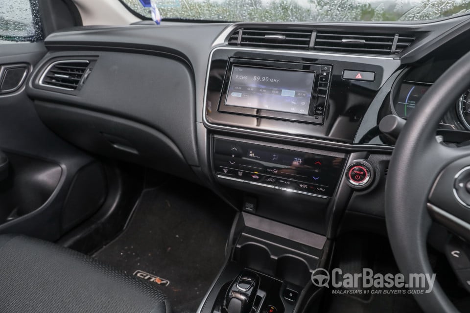 Honda City GM6 Facelift (2017) Interior
