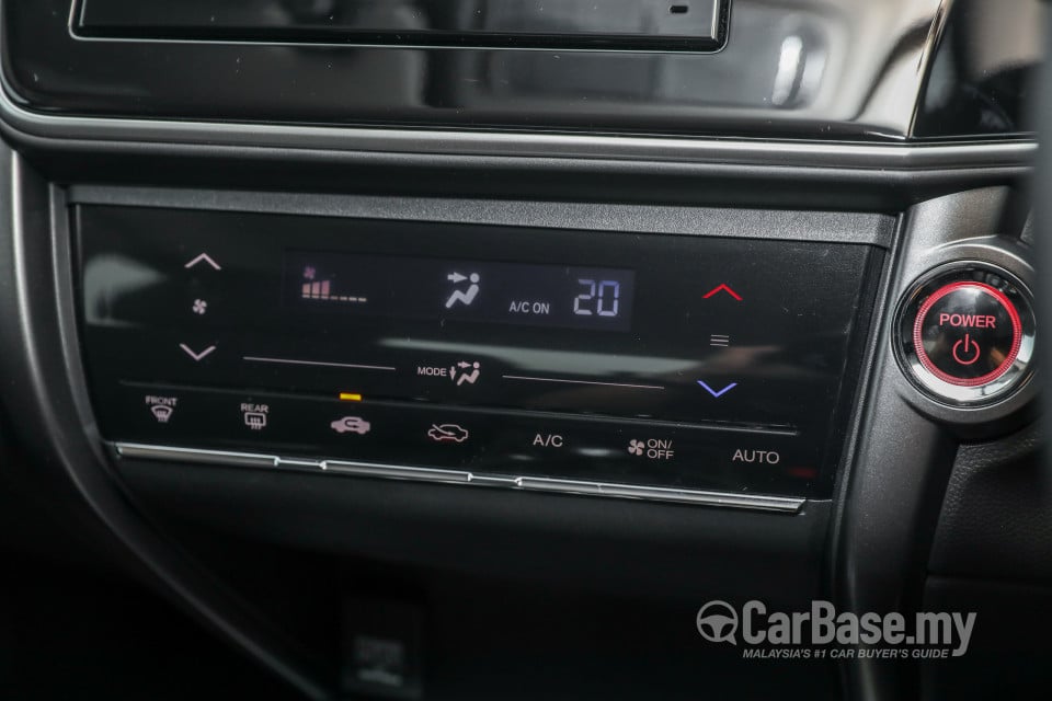 Honda City GM6 Facelift (2017) Interior