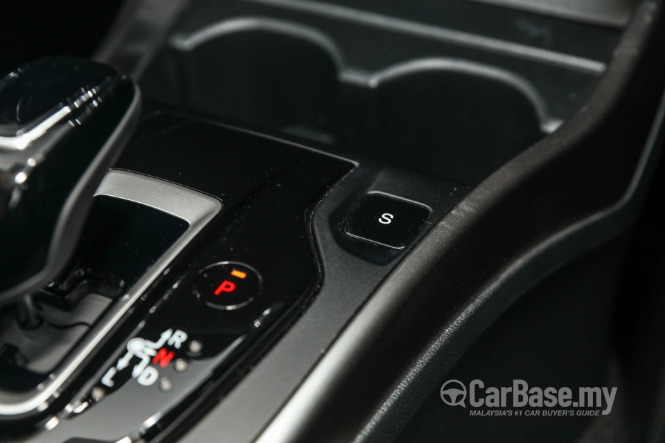 Honda City GM6 Facelift (2017) Interior