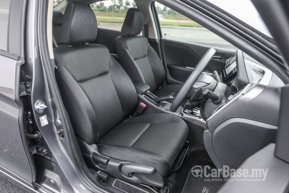 Honda City GM6 Facelift (2017) Interior