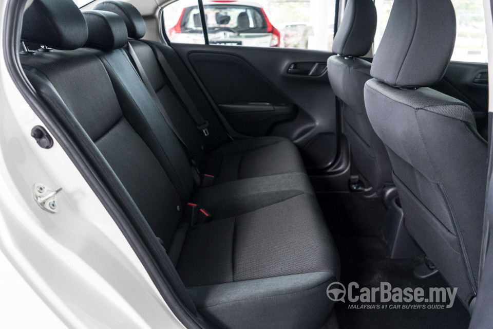 Honda City GM6 Facelift (2017) Interior
