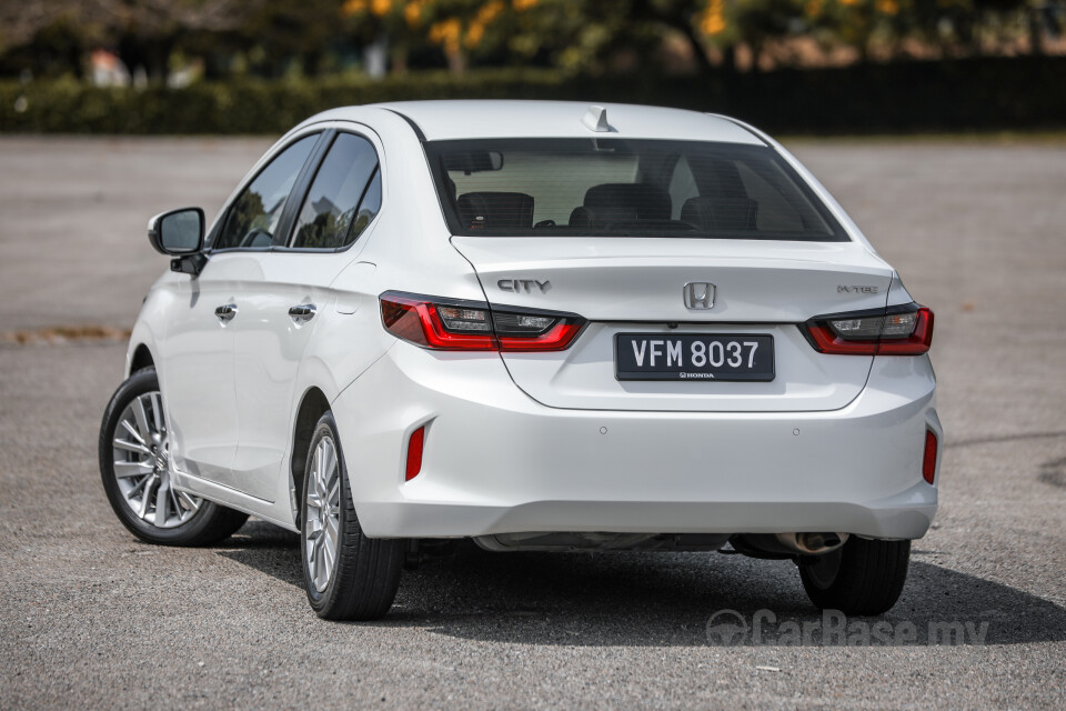 Proton Exora Mk1 RC (2019) Exterior