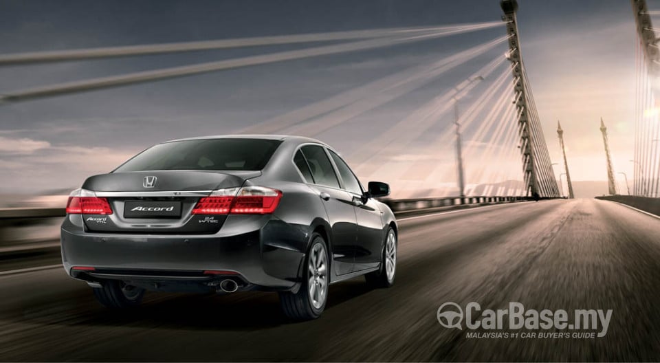 Honda Accord CR (2013) Exterior