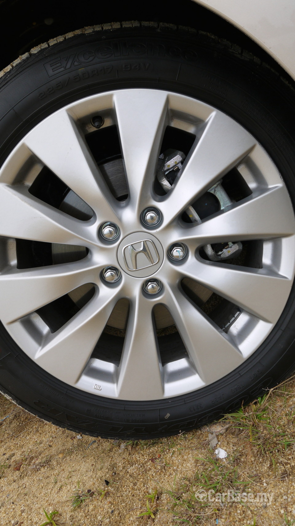 Honda Accord CR (2013) Exterior