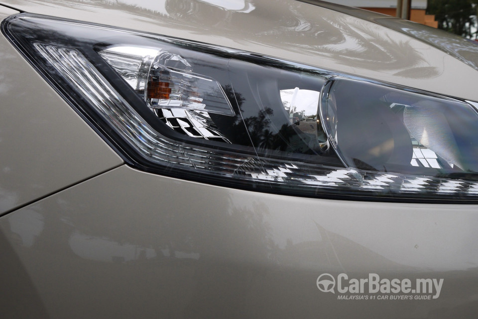 Honda Accord CR (2013) Exterior