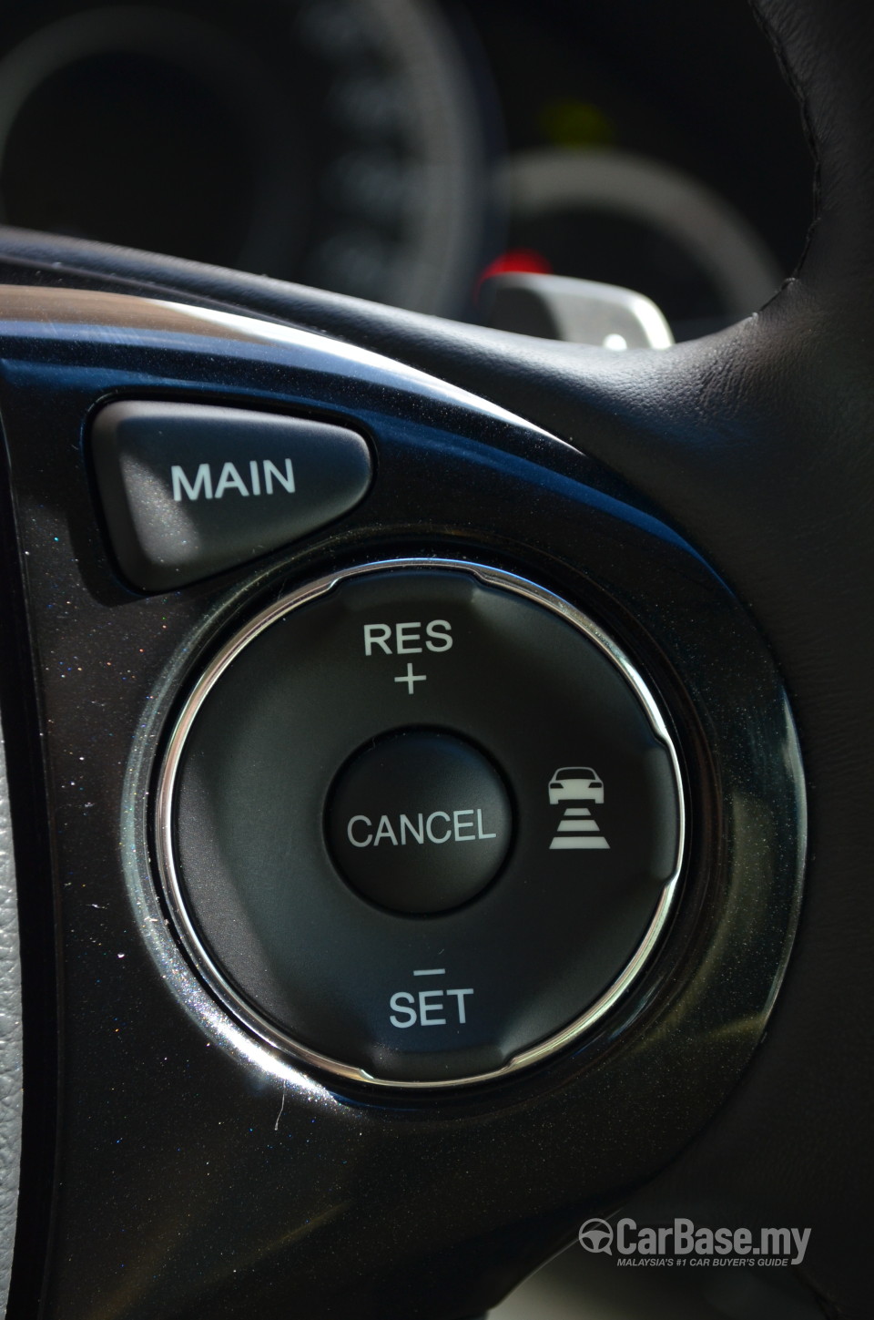 Honda Accord CR (2013) Interior