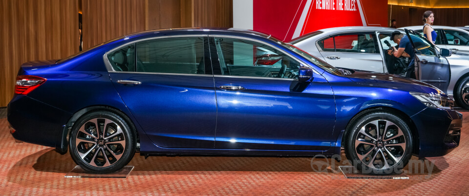 Nissan Almera N17 Facelift (2015) Exterior