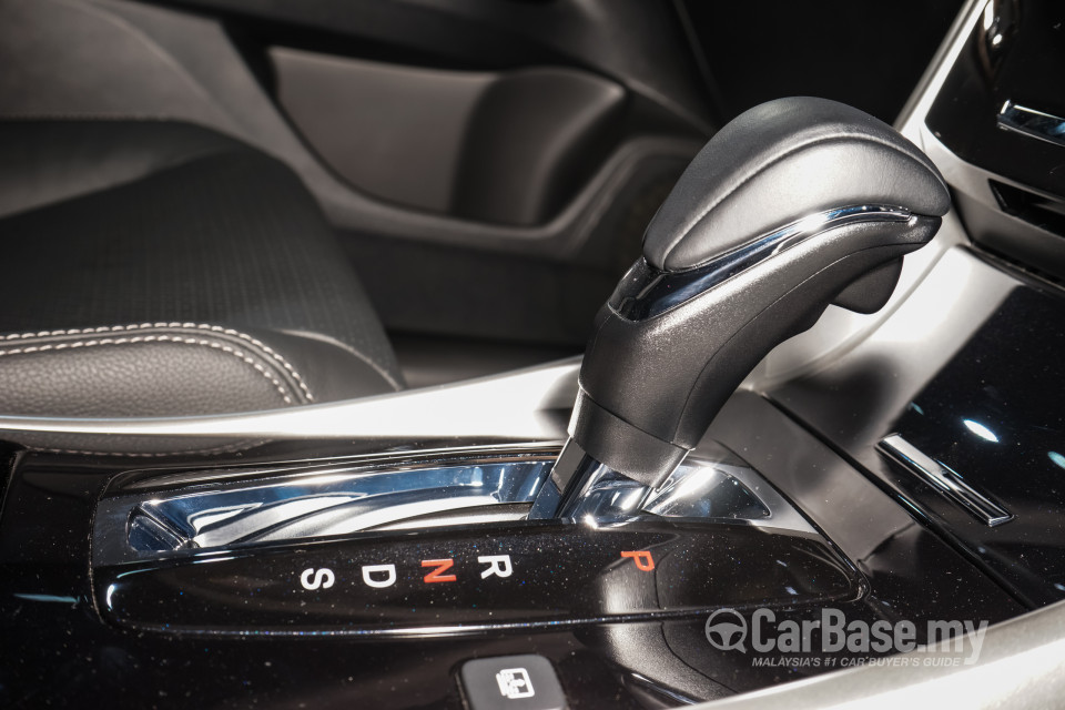 Honda Accord CR Facelift (2016) Interior