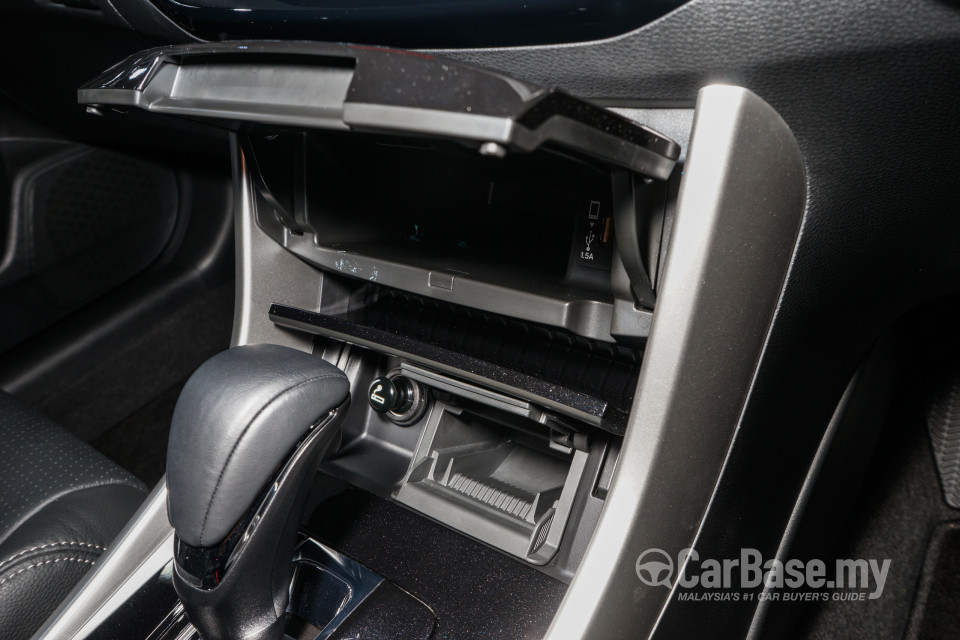 Honda Accord CR Facelift (2016) Interior