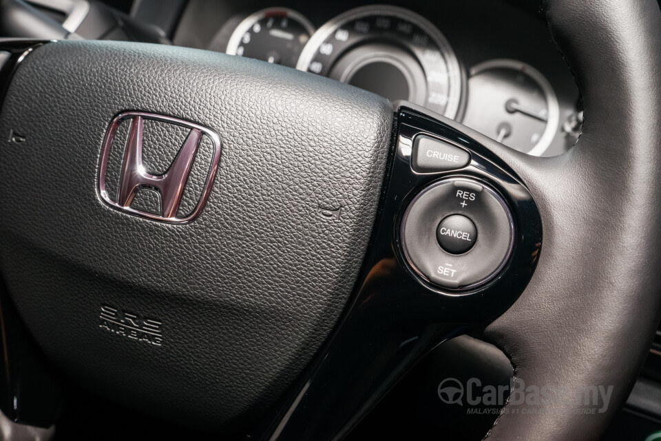 Chevrolet Cruze J300 (2012) Interior