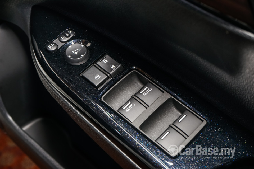 Honda Accord CR Facelift (2016) Interior