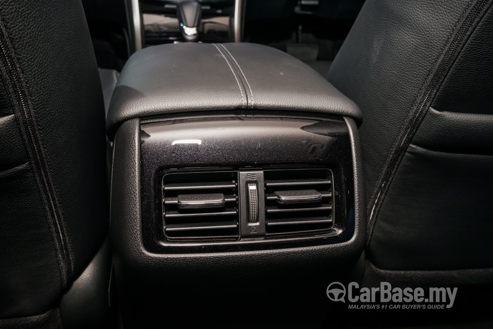 Honda Accord CR Facelift (2016) Interior
