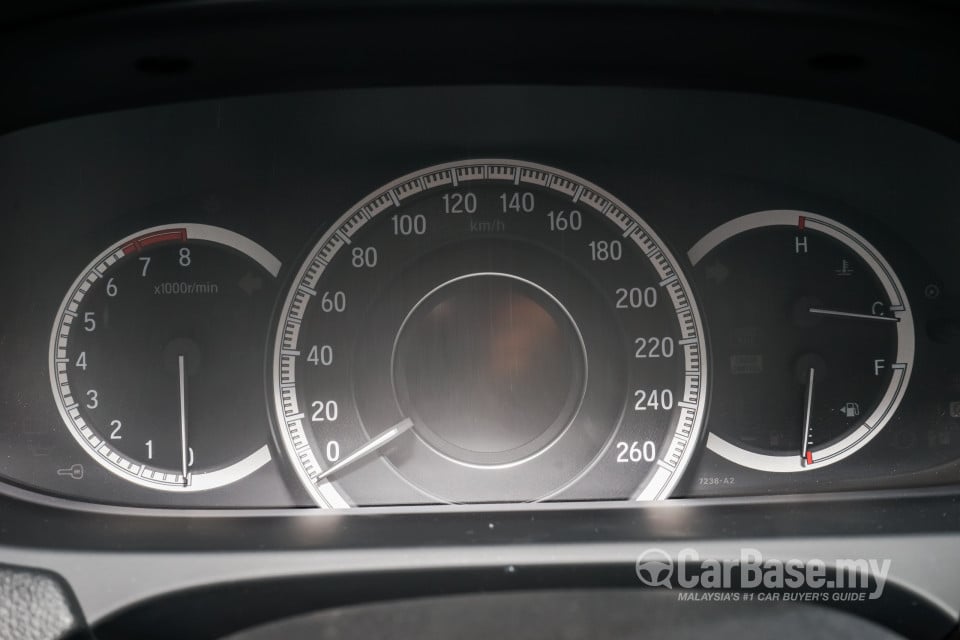 Honda Accord CR Facelift (2016) Interior