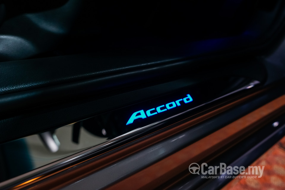 Honda Accord CR Facelift (2016) Interior