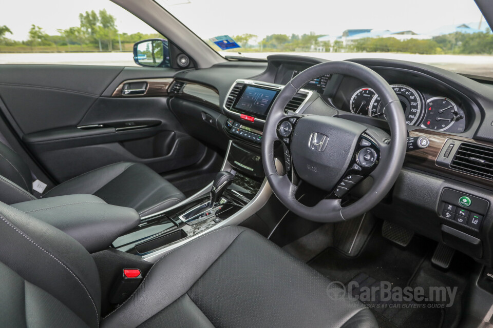 Lexus LS XF50 (2018) Interior