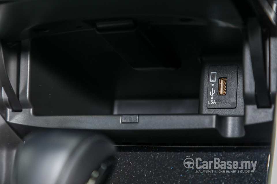 Honda Accord CR Facelift (2016) Interior