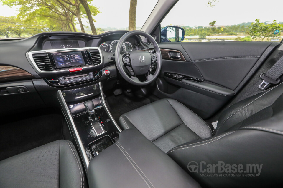 Mitsubishi ASX Mk1 Facelift (2013) Interior