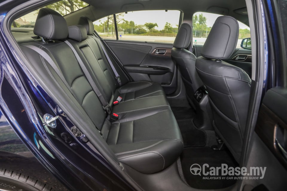 Honda Accord CR Facelift (2016) Interior