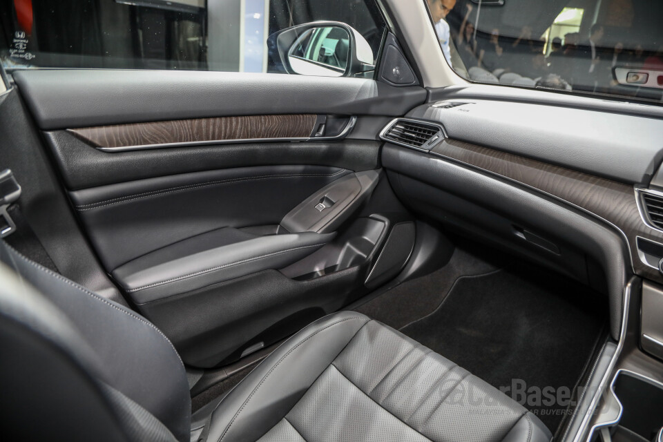 Perodua Ativa D55L (2021) Interior