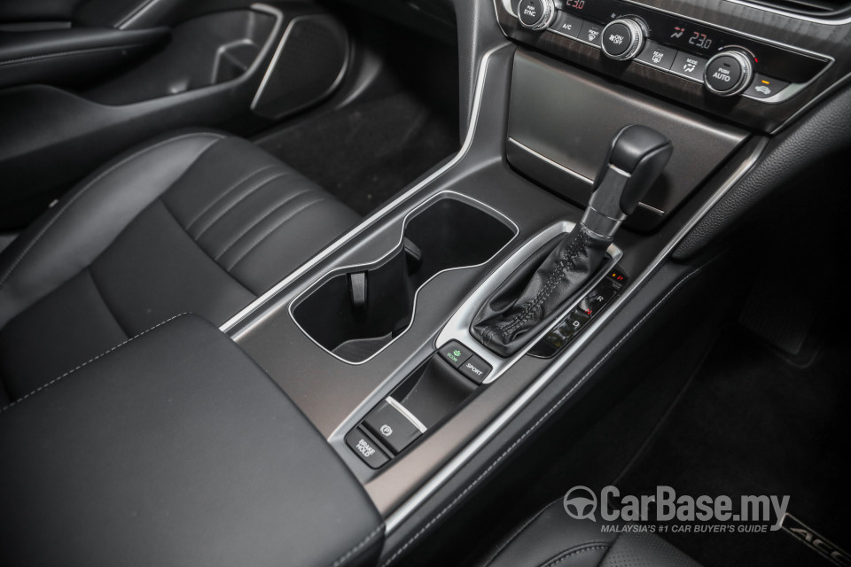 Honda Accord CV (2020) Interior