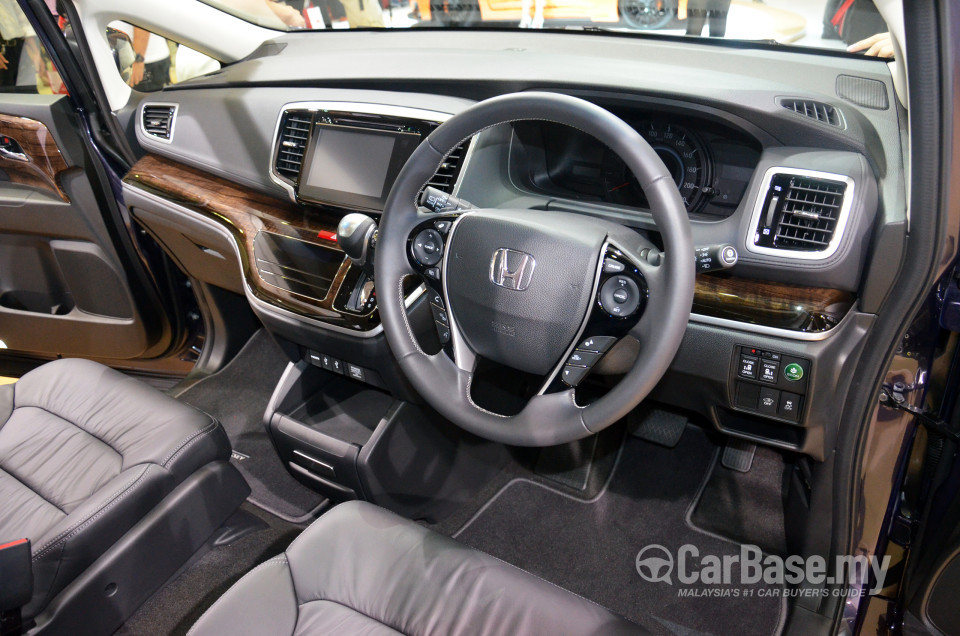 Honda Odyssey RC1 (2013) Interior