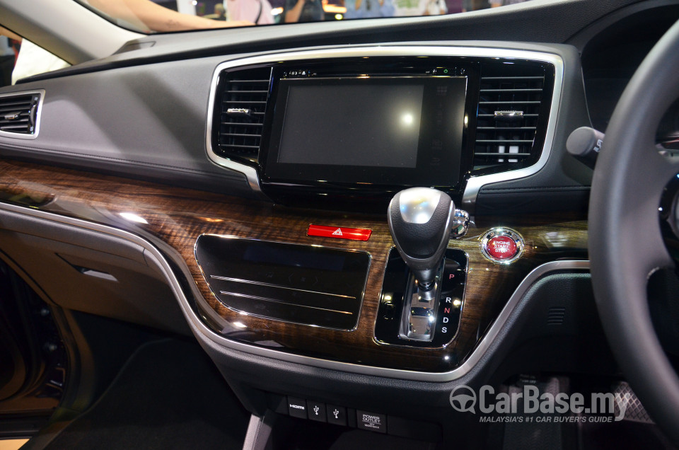 Honda Odyssey RC1 (2013) Interior